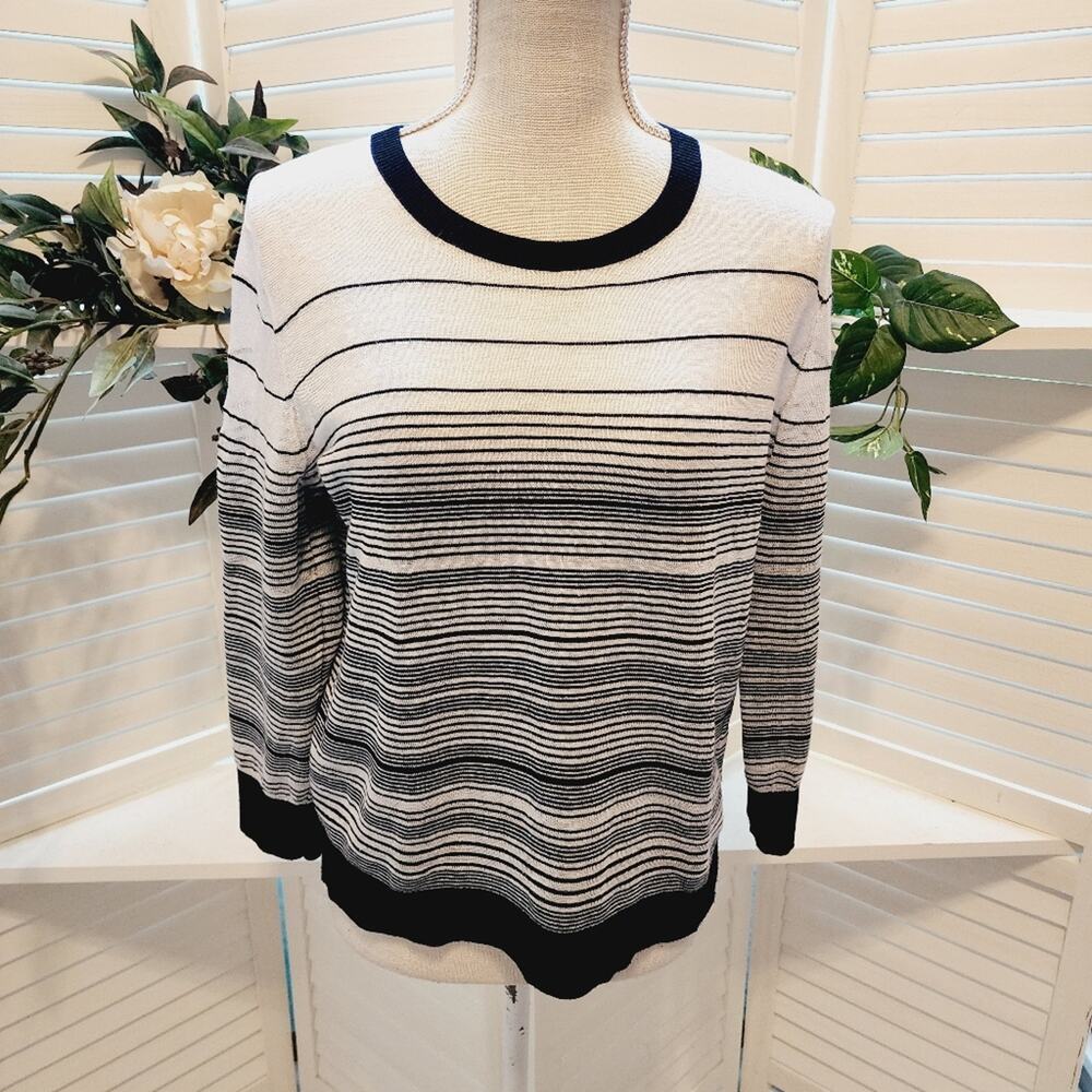 Theory Black/White Stripe Sweater Size Med